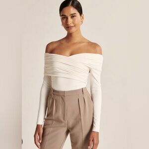 NWT Abercrombie & Fitch off the shoulder bodysuit